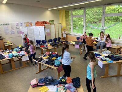 DE3DD6B5-3775-4FE6-AB55-F5AD74ED7EEB